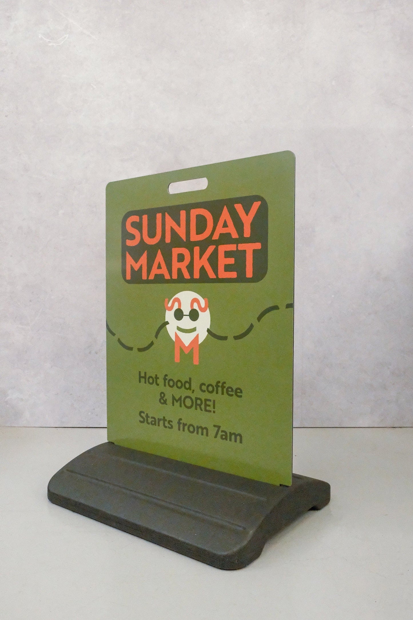 Standard Market Footpath Sign