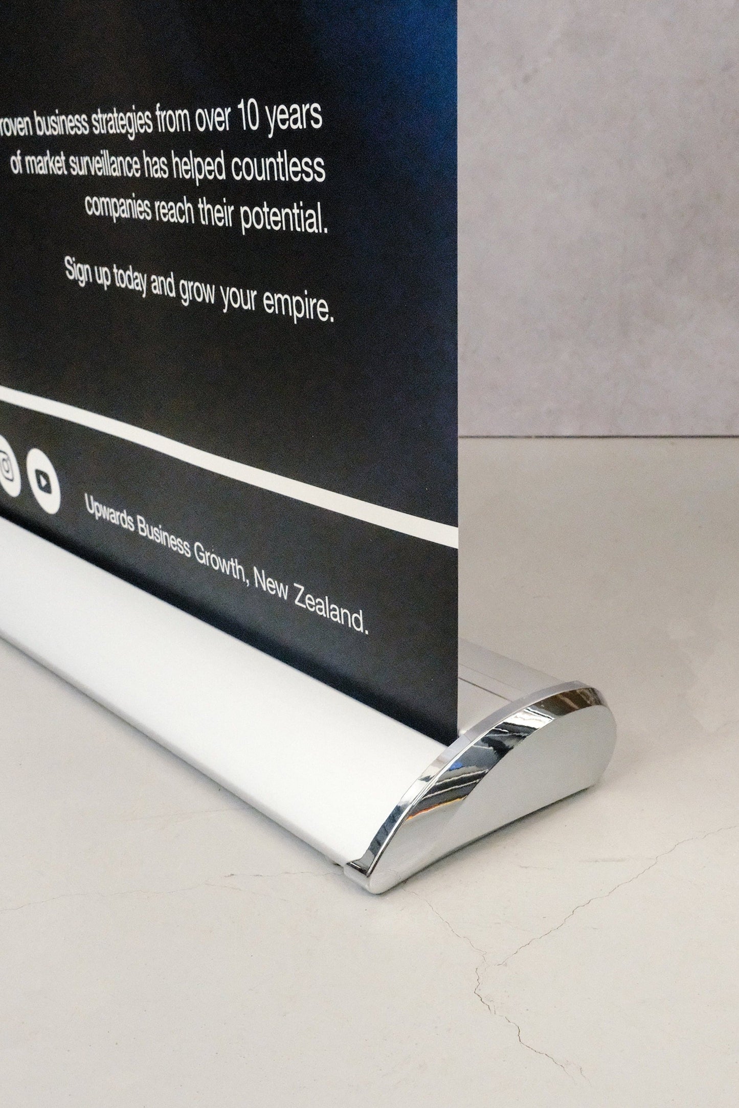 Prestige Pull Up Banner Silver Frame